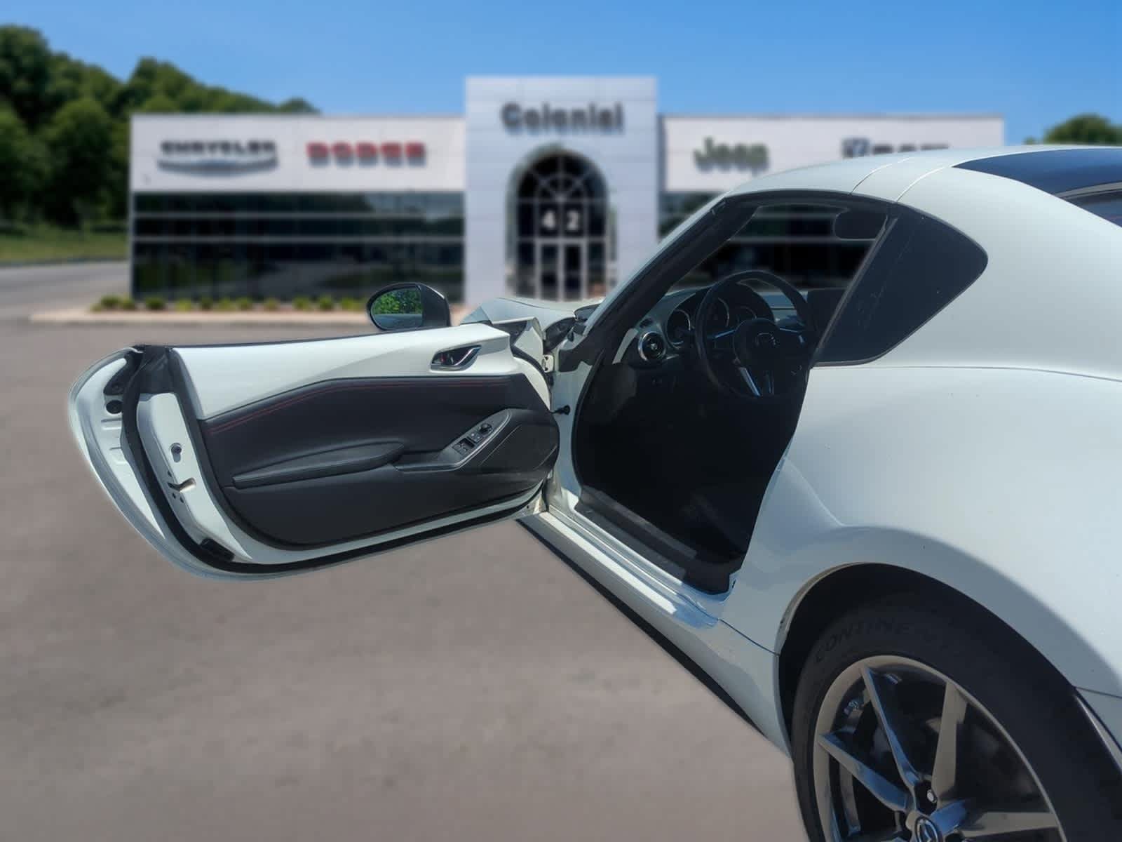 Used 2019 MAZDA MX-5 Miata RF Grand Touring RWD image 11
