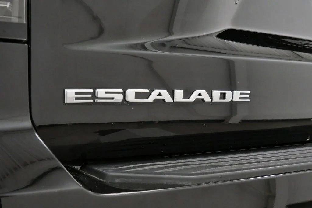 Used 2021 Cadillac Escalade Premium Luxury Platinum AWD/4WD image 38