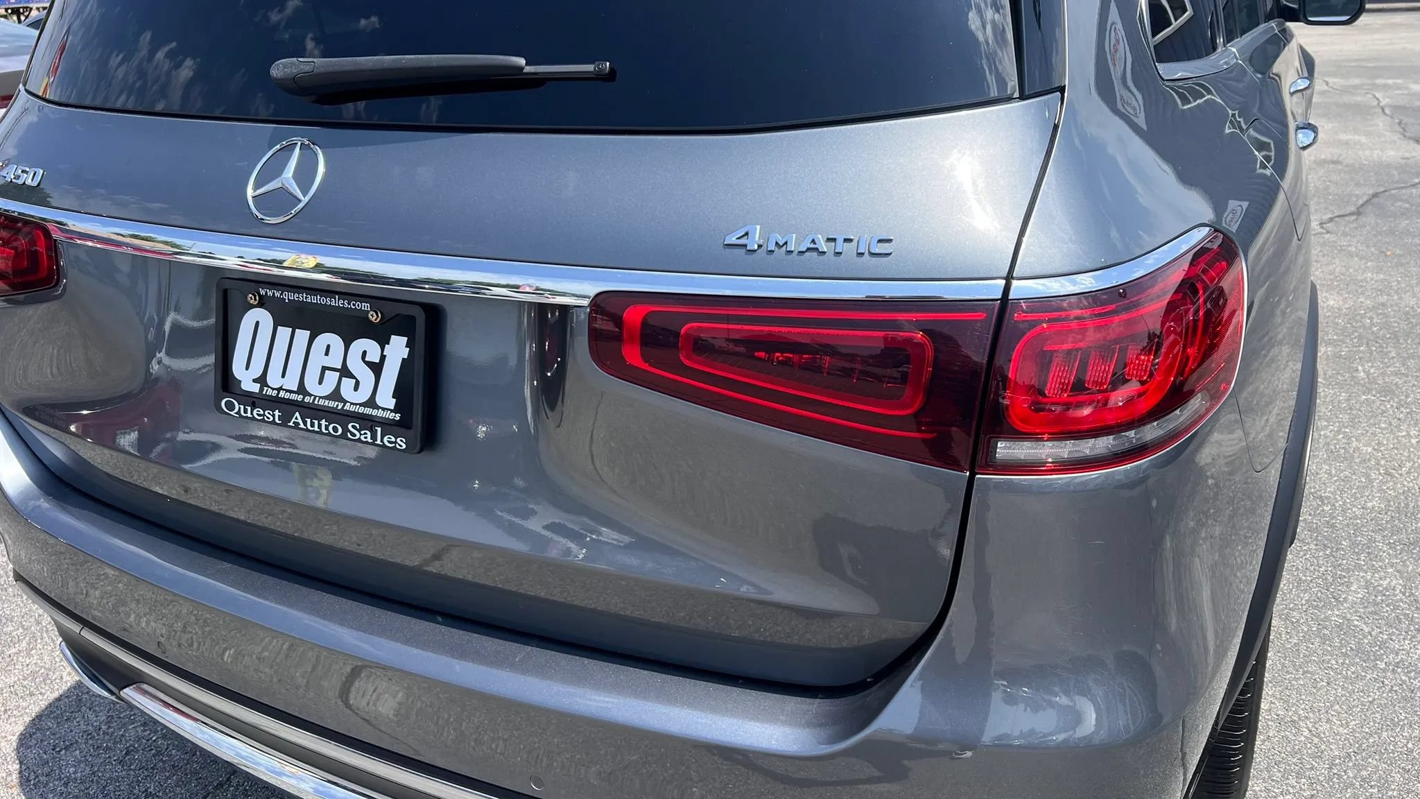 Used 2020 Mercedes-Benz GLS 450 4MATIC image 4