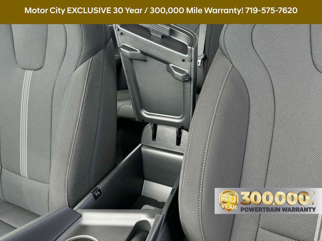 New 2025 Hyundai Elantra SE image 17