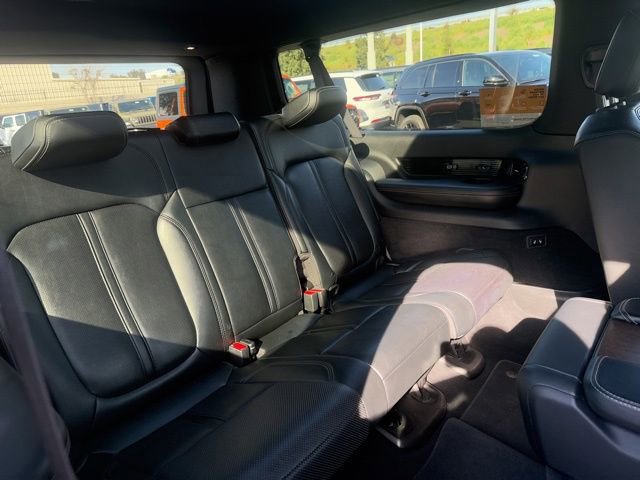 Certified 2024 Jeep Grand Wagoneer L 4WD image 36