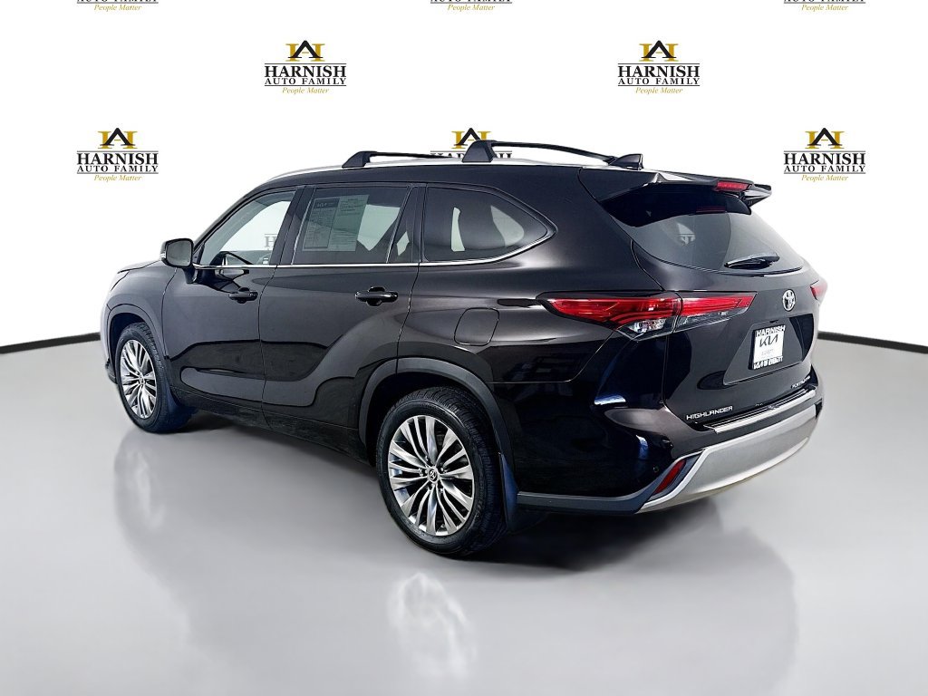 Used 2020 Toyota Highlander Platinum AWD/4WD image 5