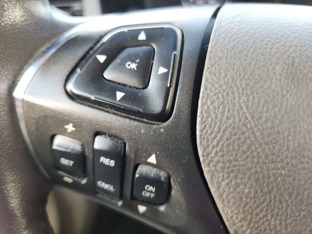 Used 2013 Lincoln MKS image 25