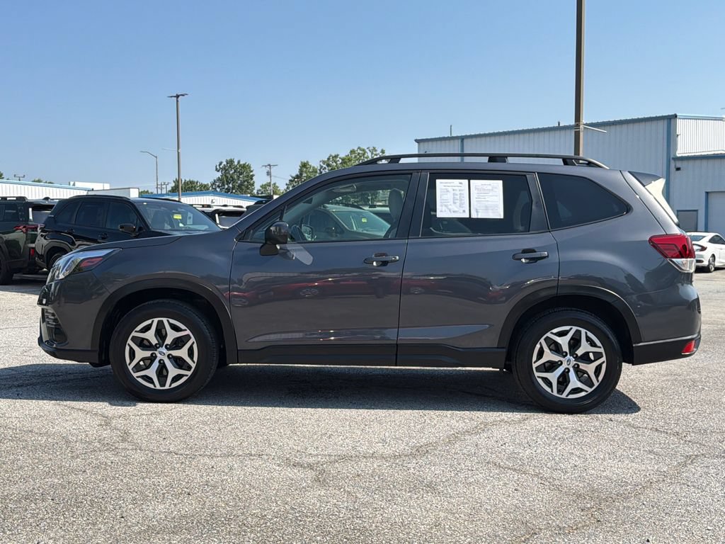 Certified 2024 Subaru Forester Premium AWD/4WD image 3