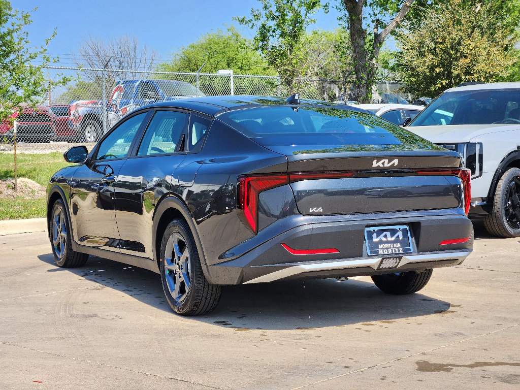 New 2026 Kia K4 LXS image 3