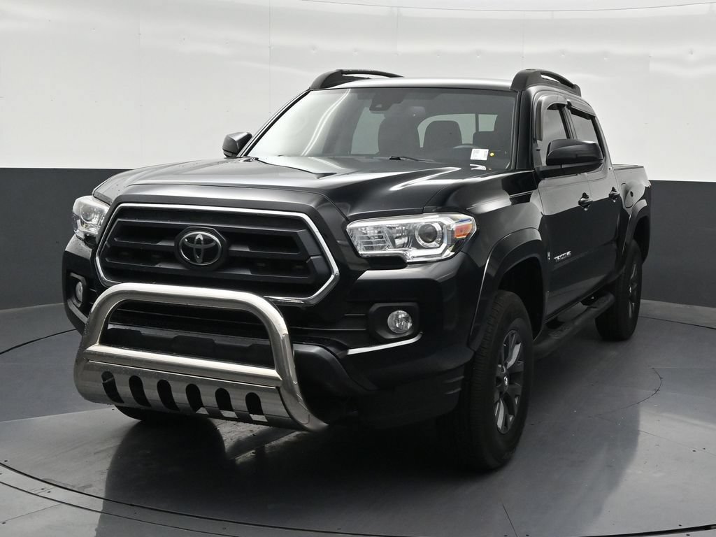 Used 2021 Toyota Tacoma SR5 RWD image 9