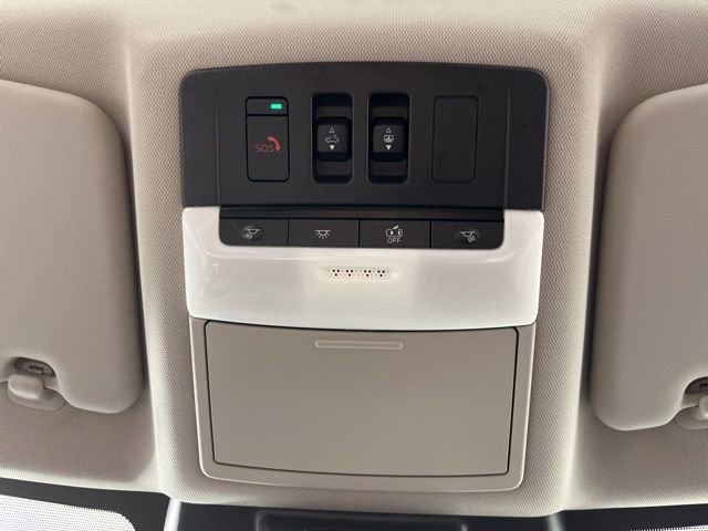 Used 2023 Nissan Rogue SV w/ SV Premium B Package image 36