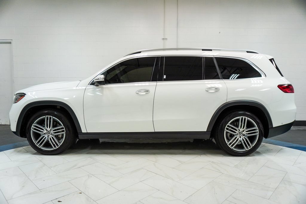 Used 2024 Mercedes-Benz GLS 450 4MATIC image 8