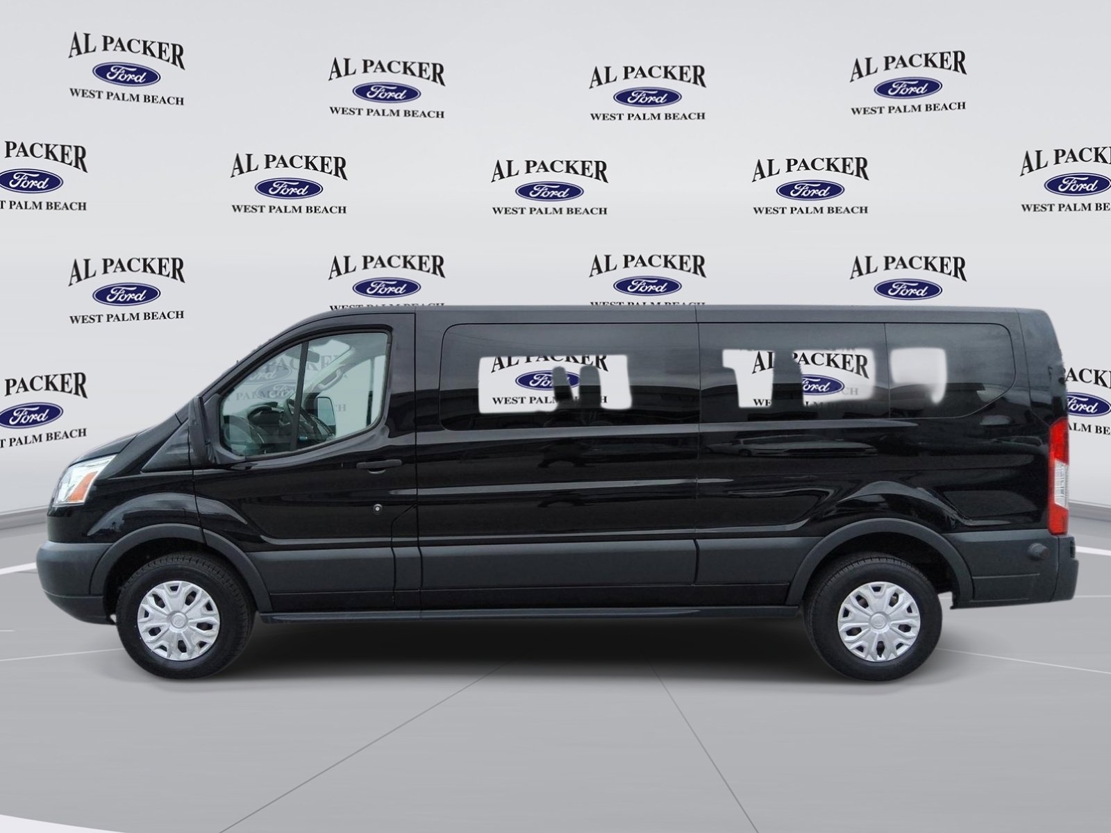 Used 2018 Ford Transit 350 XLT RWD image 2