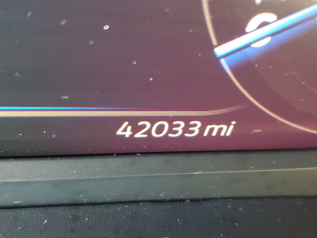 Used 2023 Volkswagen Atlas SE w/ Panoramic Sunroof Package image 34