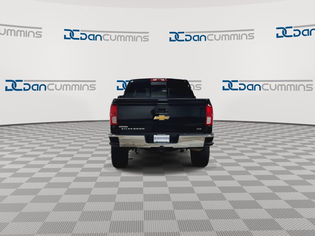 Used 2016 Chevrolet Silverado 1500 LTZ w/ LTZ Plus Package AWD/4WD image 7