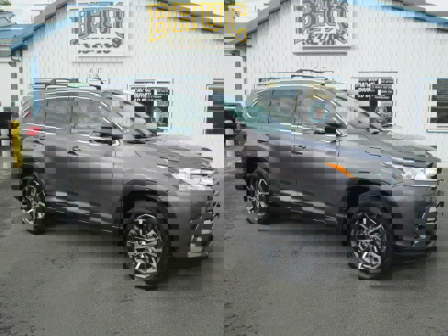 Used 2017 Toyota Highlander XLE