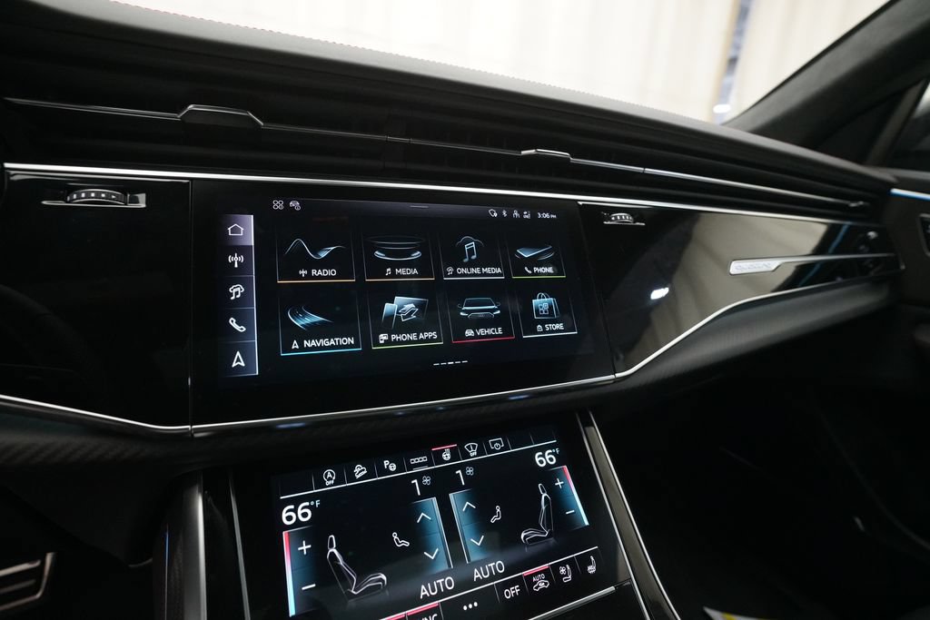 New 2026 Audi SQ8 Prestige AWD/4WD image 6