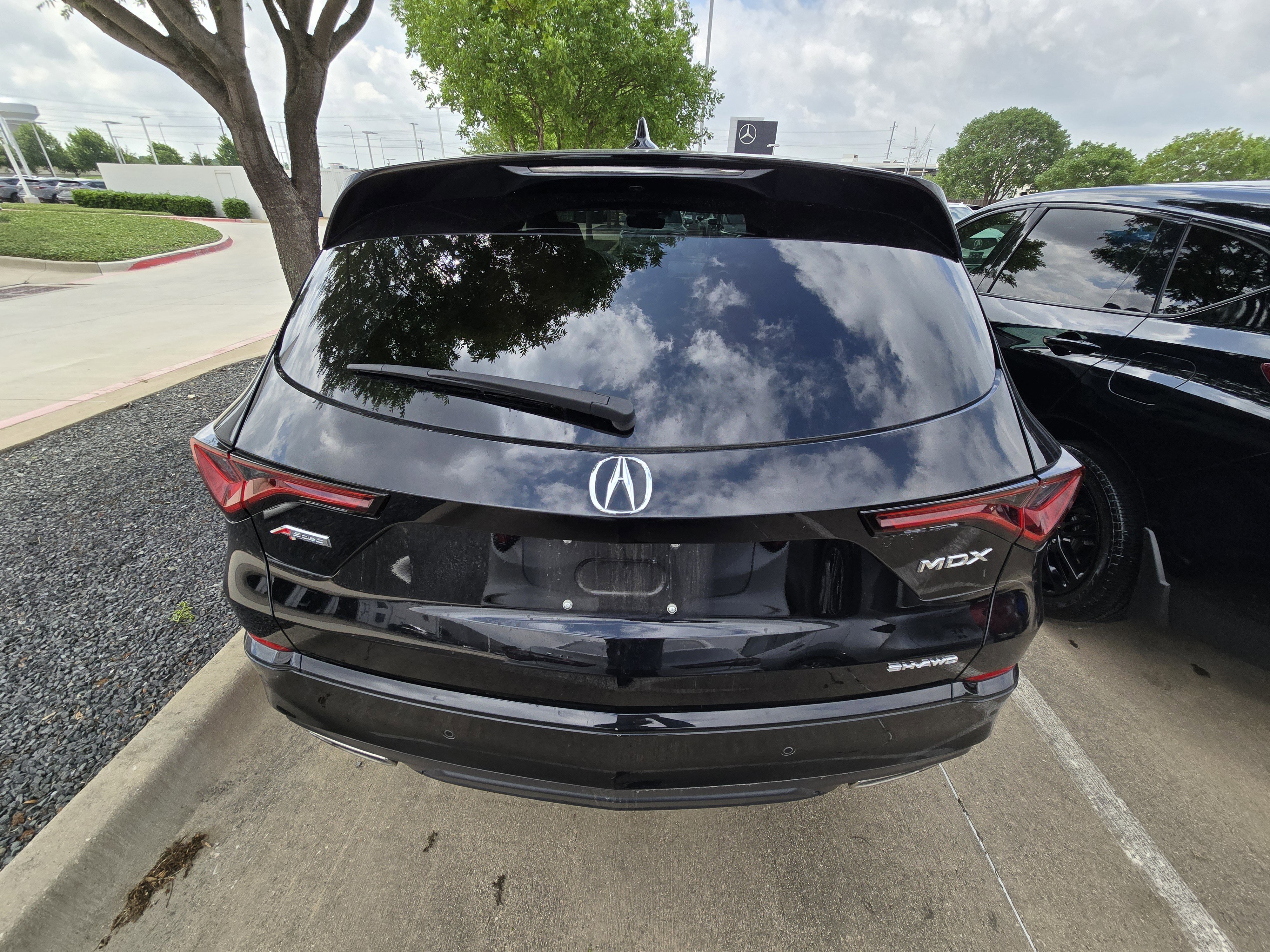 Used 2023 Acura MDX A-Spec AWD/4WD image 6