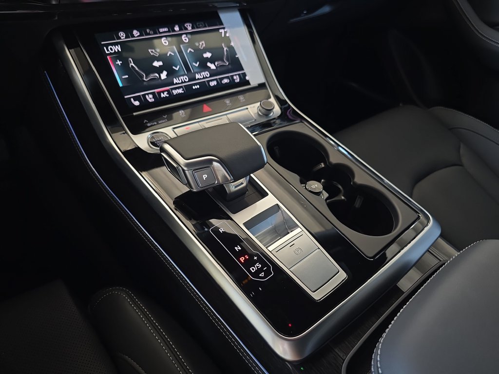 New 2026 Audi Q8 Prestige AWD/4WD image 25