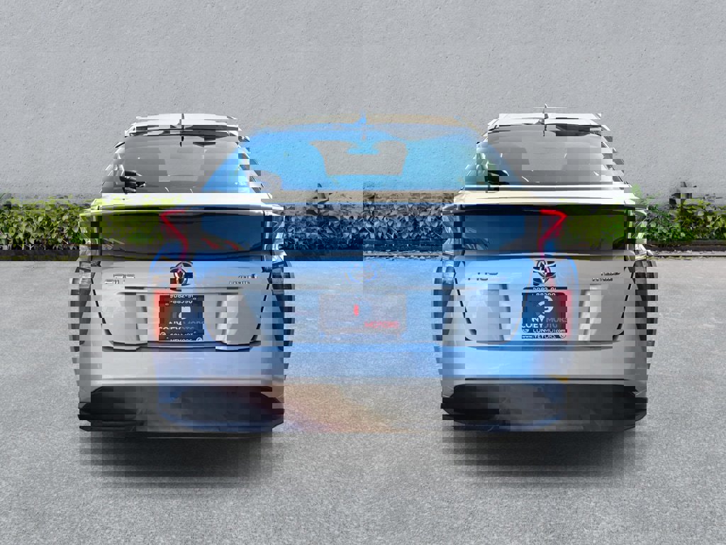 Used 2016 Toyota Prius Four Touring w/ Four Season Floor Mat Package image 7