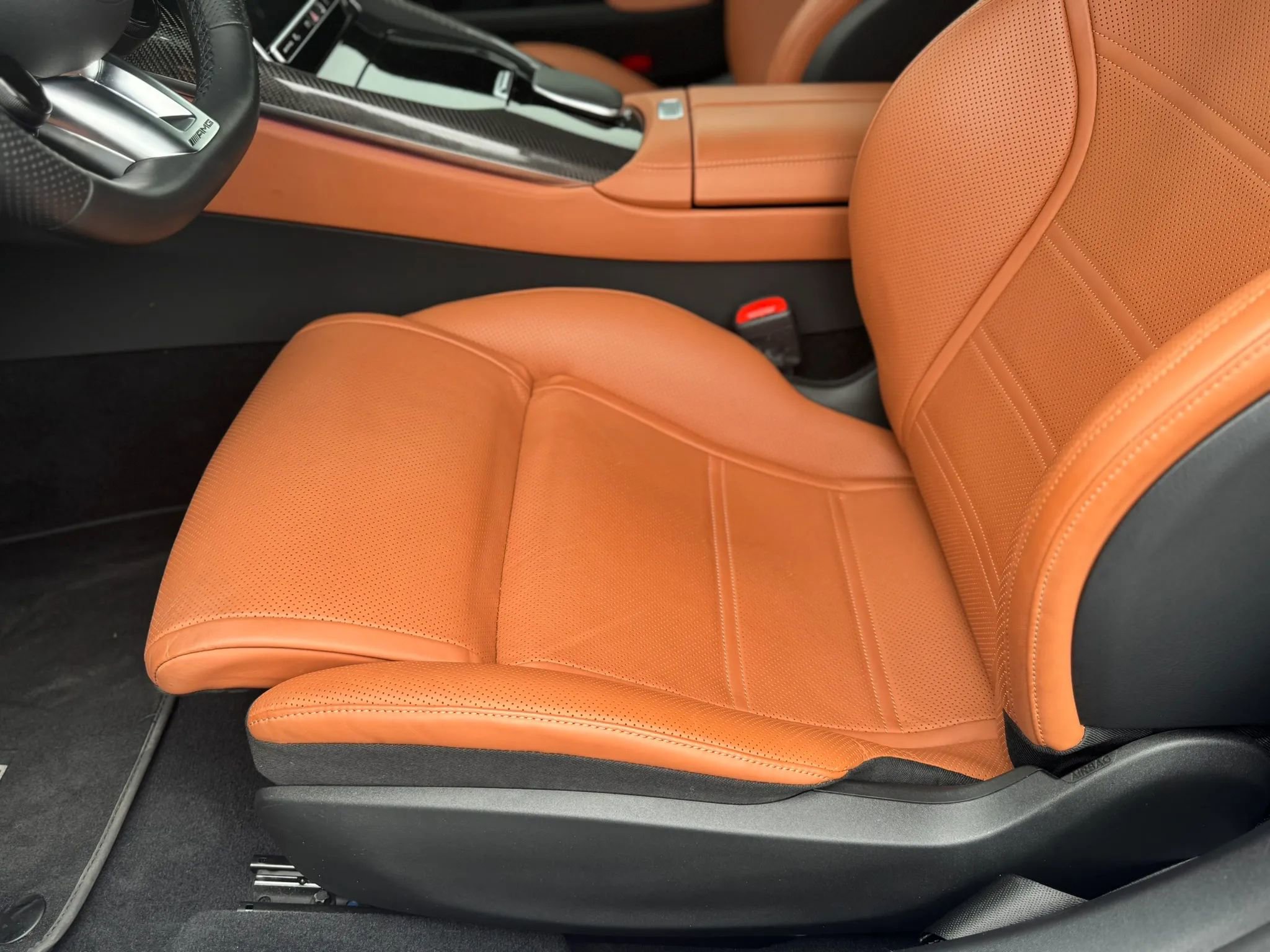 Used 2024 Mercedes-Benz AMG GT 63 image 22