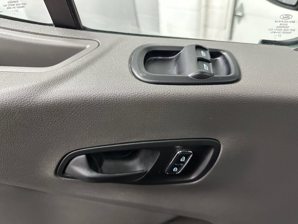 Used 2023 Ford Transit 250 Medium Roof AWD image 16