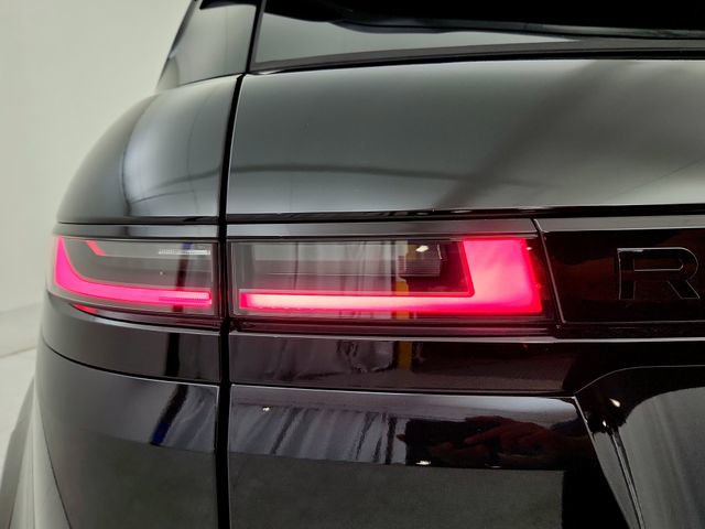 New 2025 Land Rover Range Rover Evoque S image 31