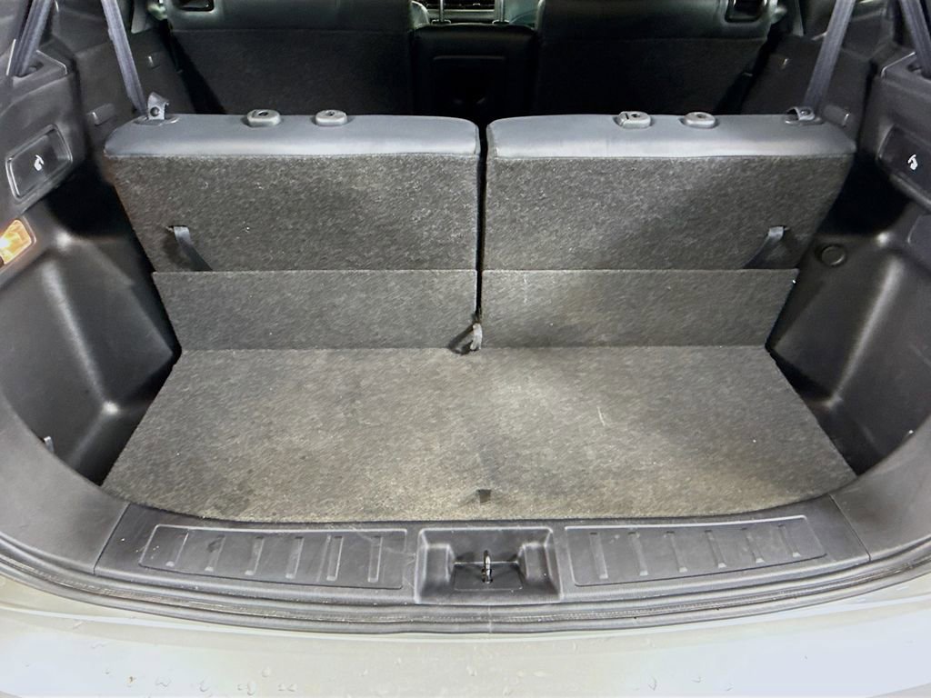 Used 2023 Mitsubishi Outlander SE FWD image 25