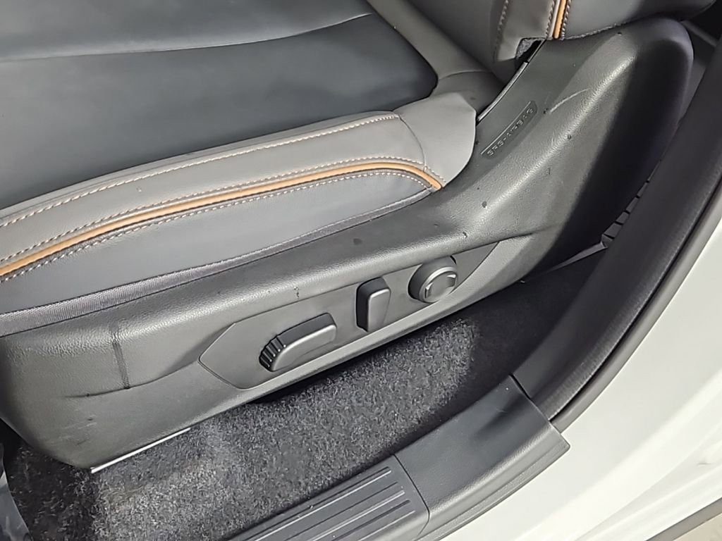 Used 2025 Subaru Forester Sport image 23