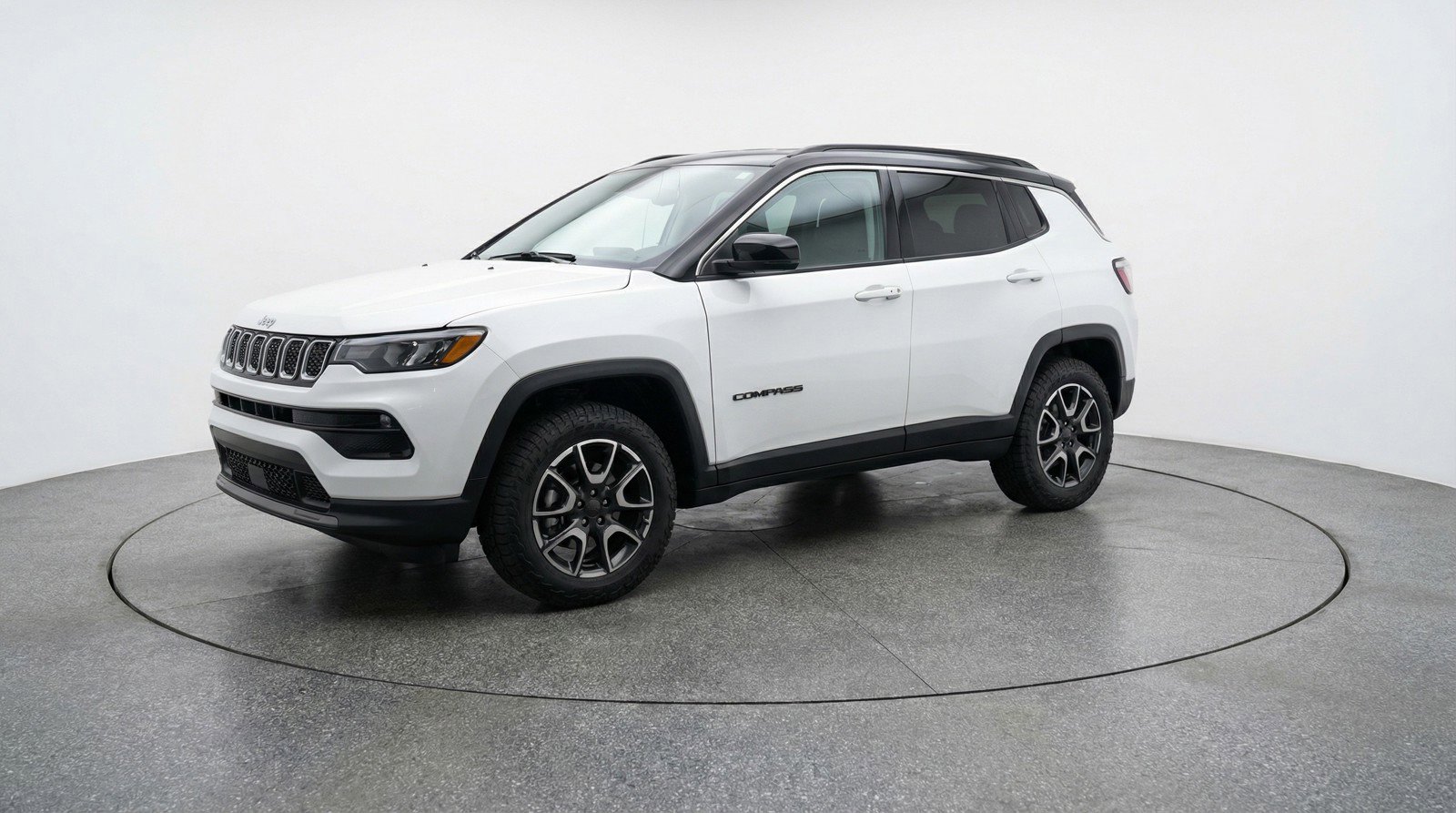 Used 2025 Jeep Compass Trailhawk AWD/4WD image 3