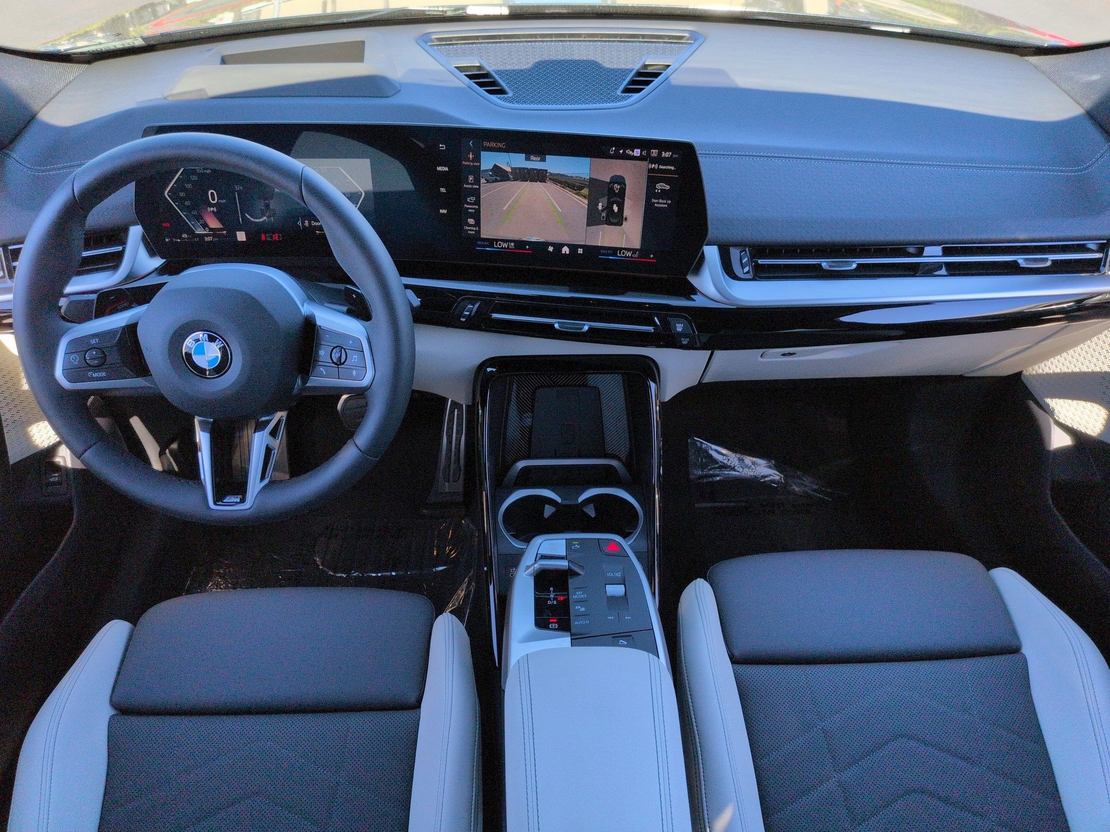 Used 2026 BMW X2 xDrive28i w/ Technology Package image 28