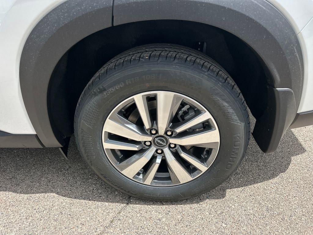 New 2026 Nissan Pathfinder SL AWD/4WD image 38