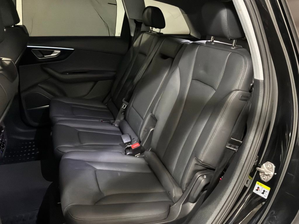 Used 2023 Audi Q7 2.0T Premium Plus w/ Premium Plus Package AWD/4WD image 19
