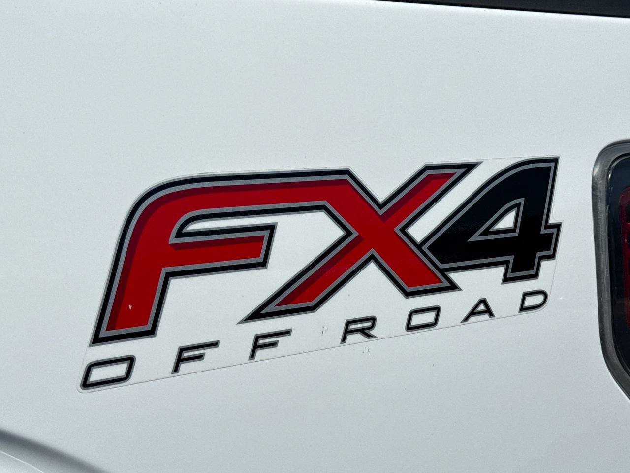 Used 2014 Ford F150 FX4 w/ Equipment Group 402A Luxury AWD/4WD image 10