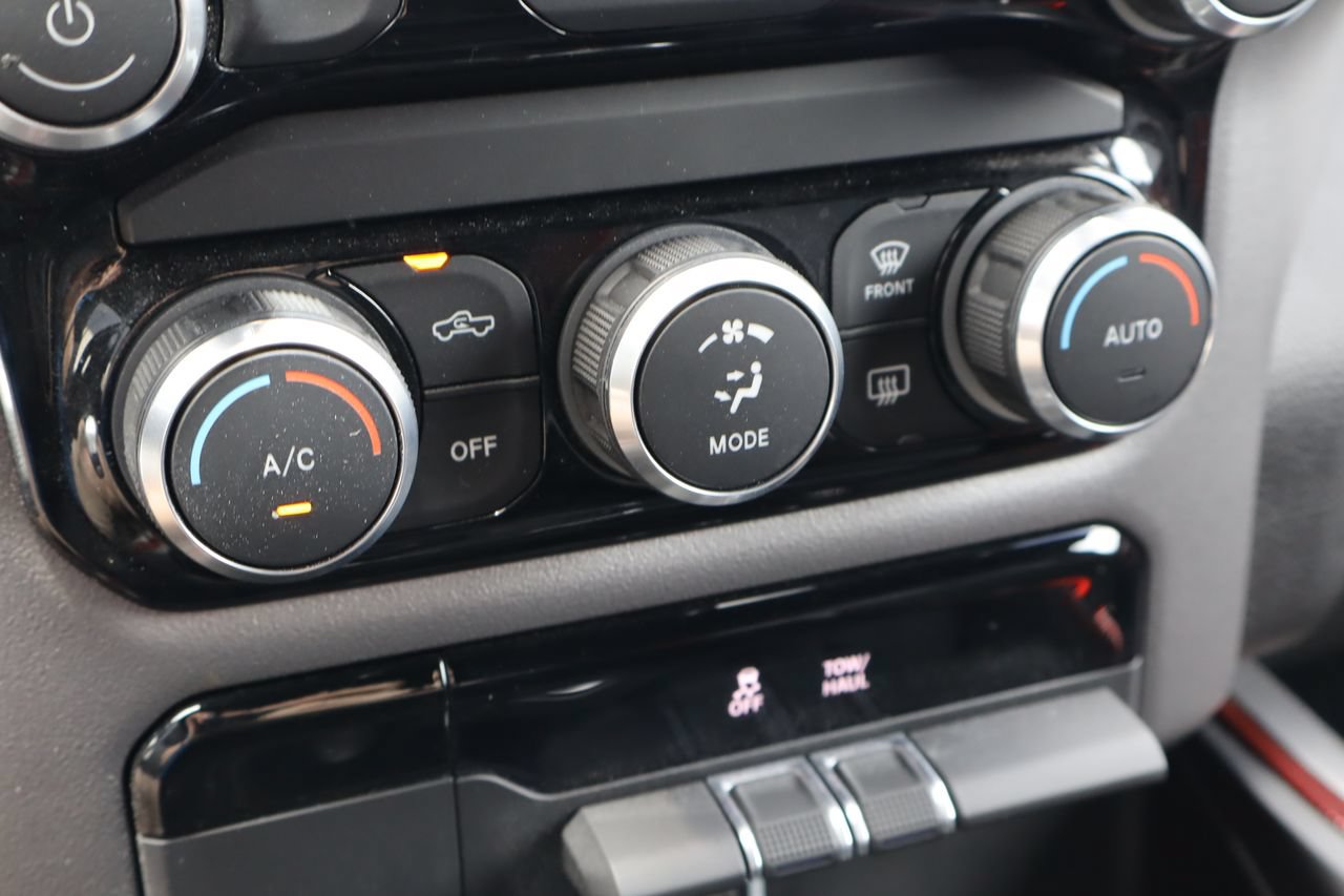 Used 2024 RAM 1500 Rebel AWD/4WD image 22