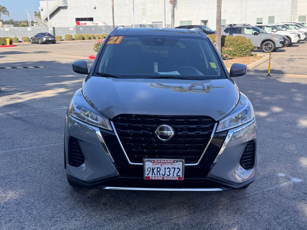 Certified 2021 Nissan Kicks SV FWD image 3