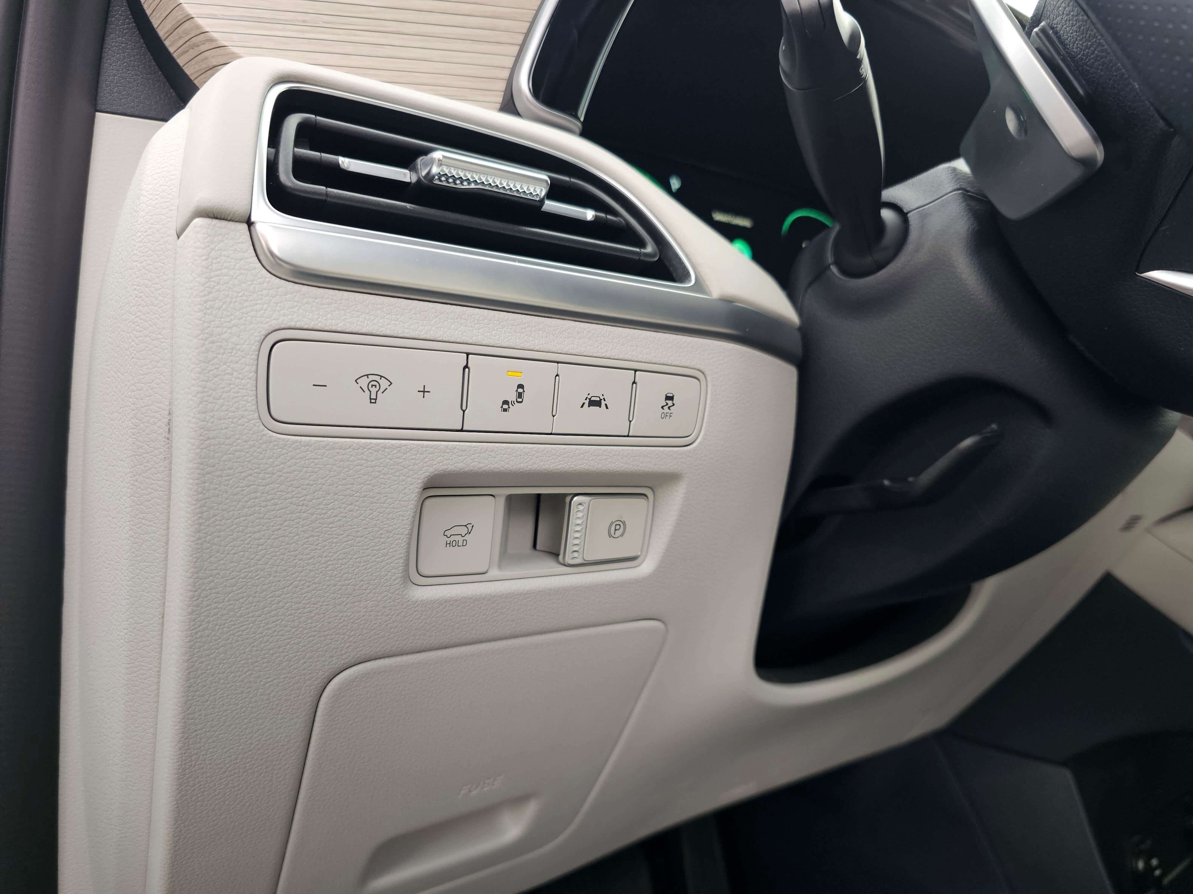 Used 2022 Hyundai Palisade Calligraphy image 21