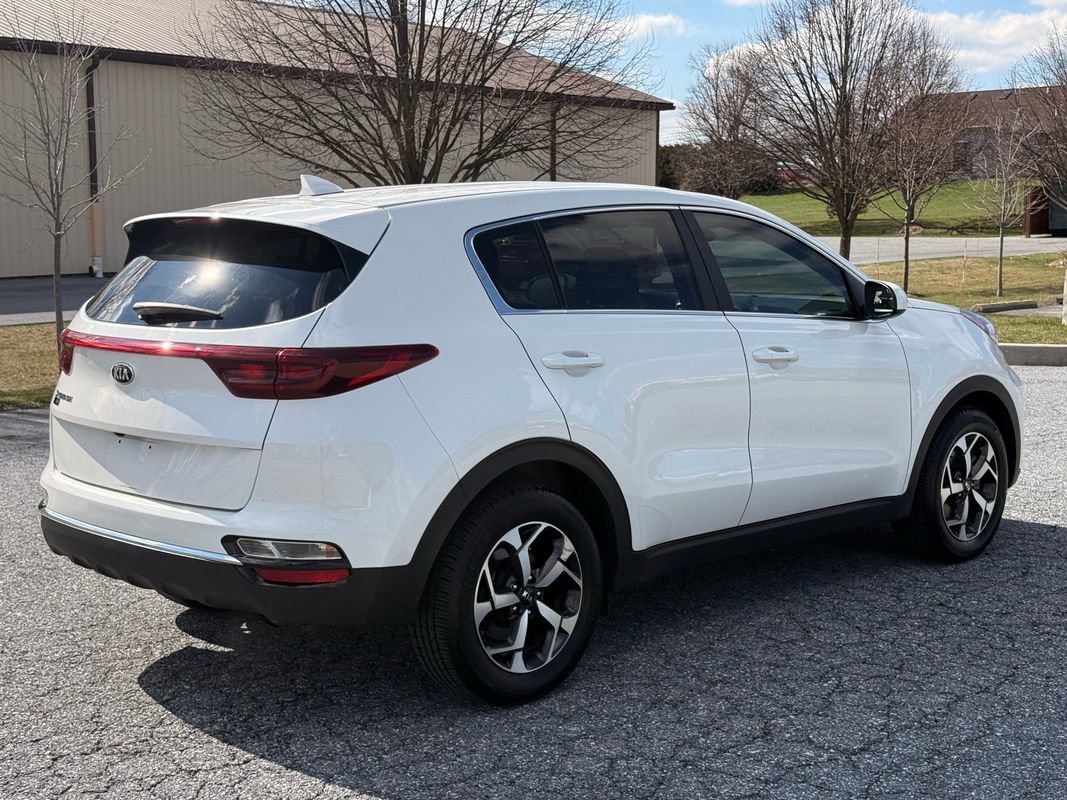 Used 2022 Kia Sportage LX FWD image 8