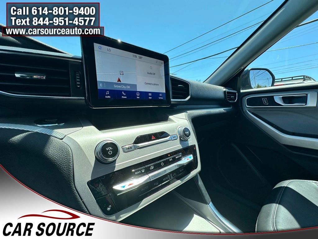 Used 2024 Ford Explorer XLT w/ Equipment Group 202A AWD/4WD image 13