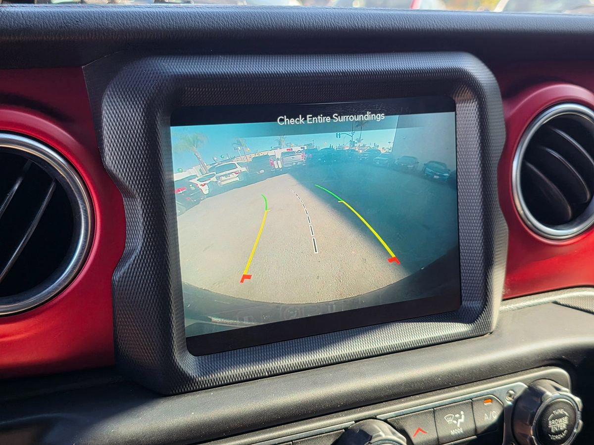 Used 2020 Jeep Wrangler Unlimited Rubicon AWD/4WD image 36