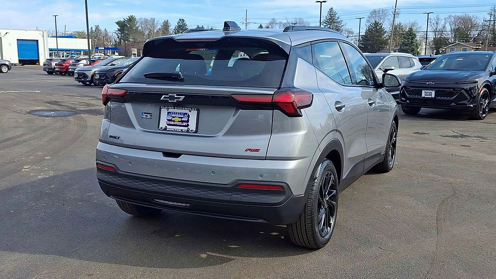 New 2027 Chevrolet Bolt RS w/ Technology Package FWD image 2