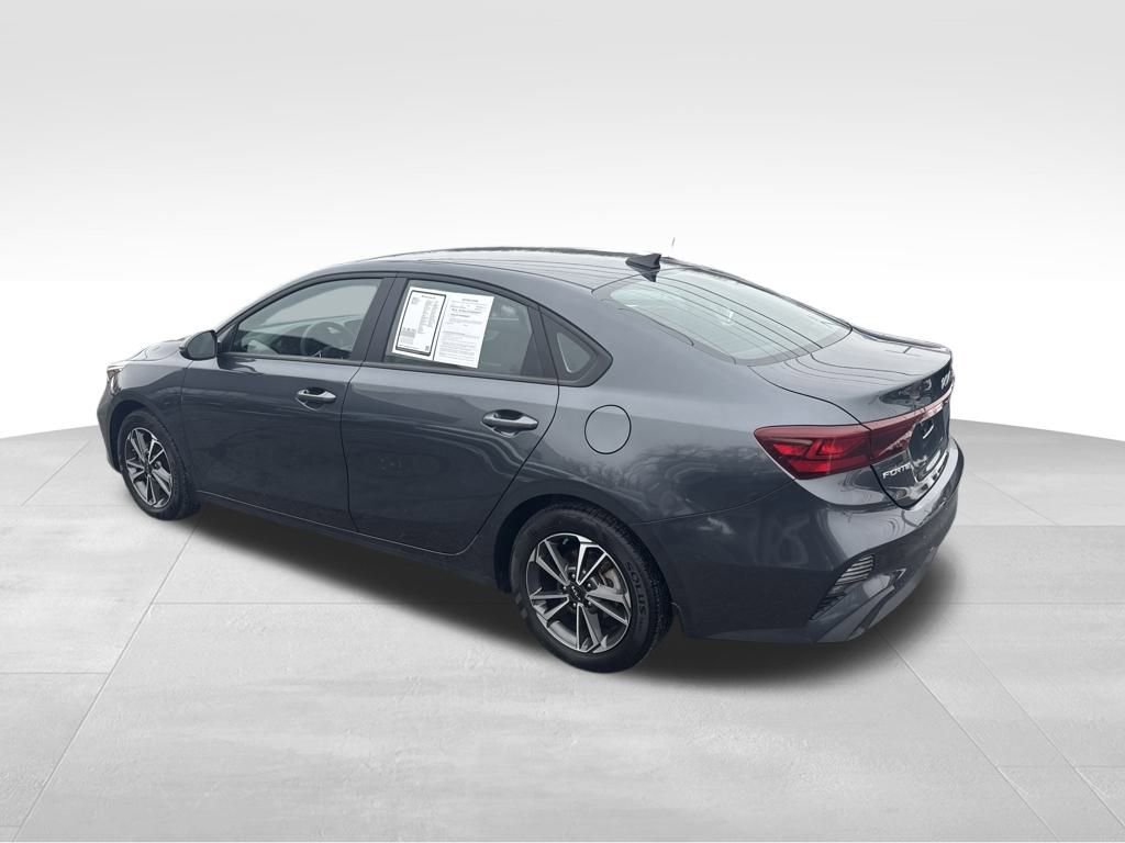 Certified 2023 Kia Forte LXS w/ LXS Technology Package image 7