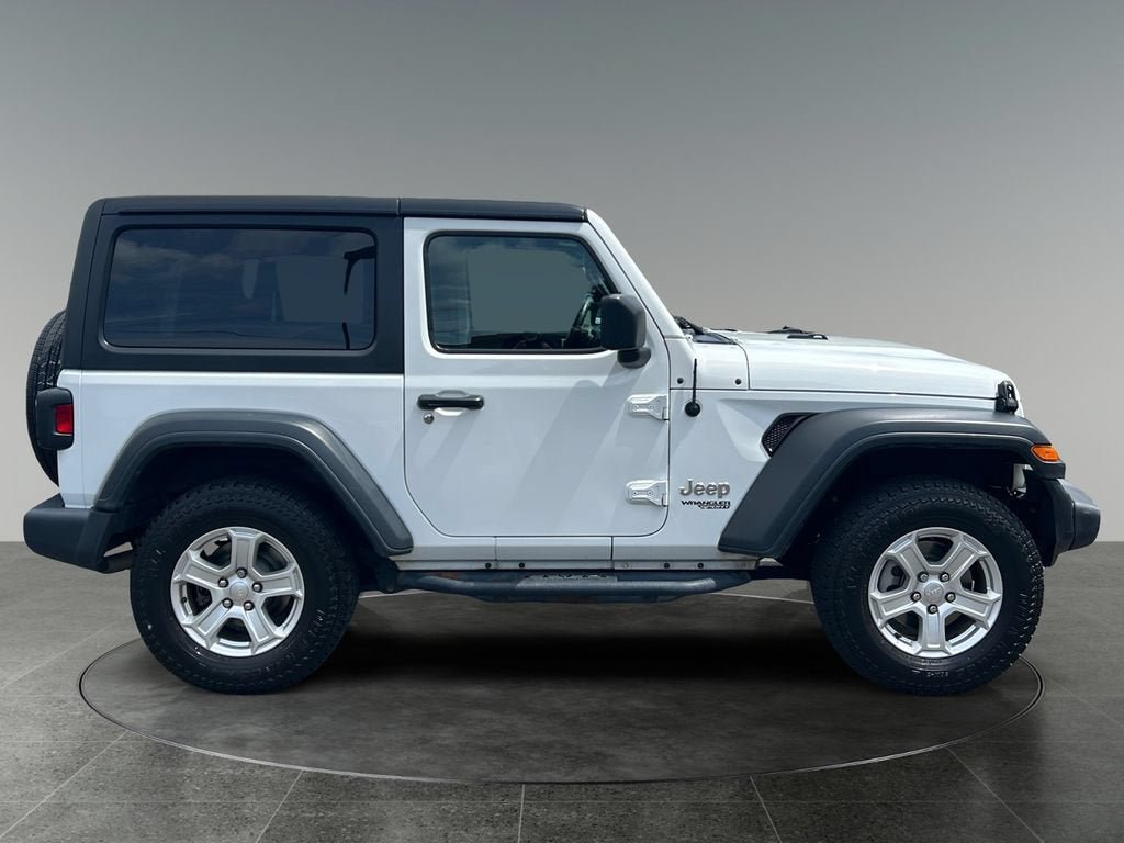 Used 2018 Jeep Wrangler Sport AWD/4WD image 10