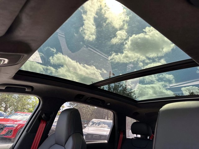 New 2026 Audi SQ7 Prestige image 22