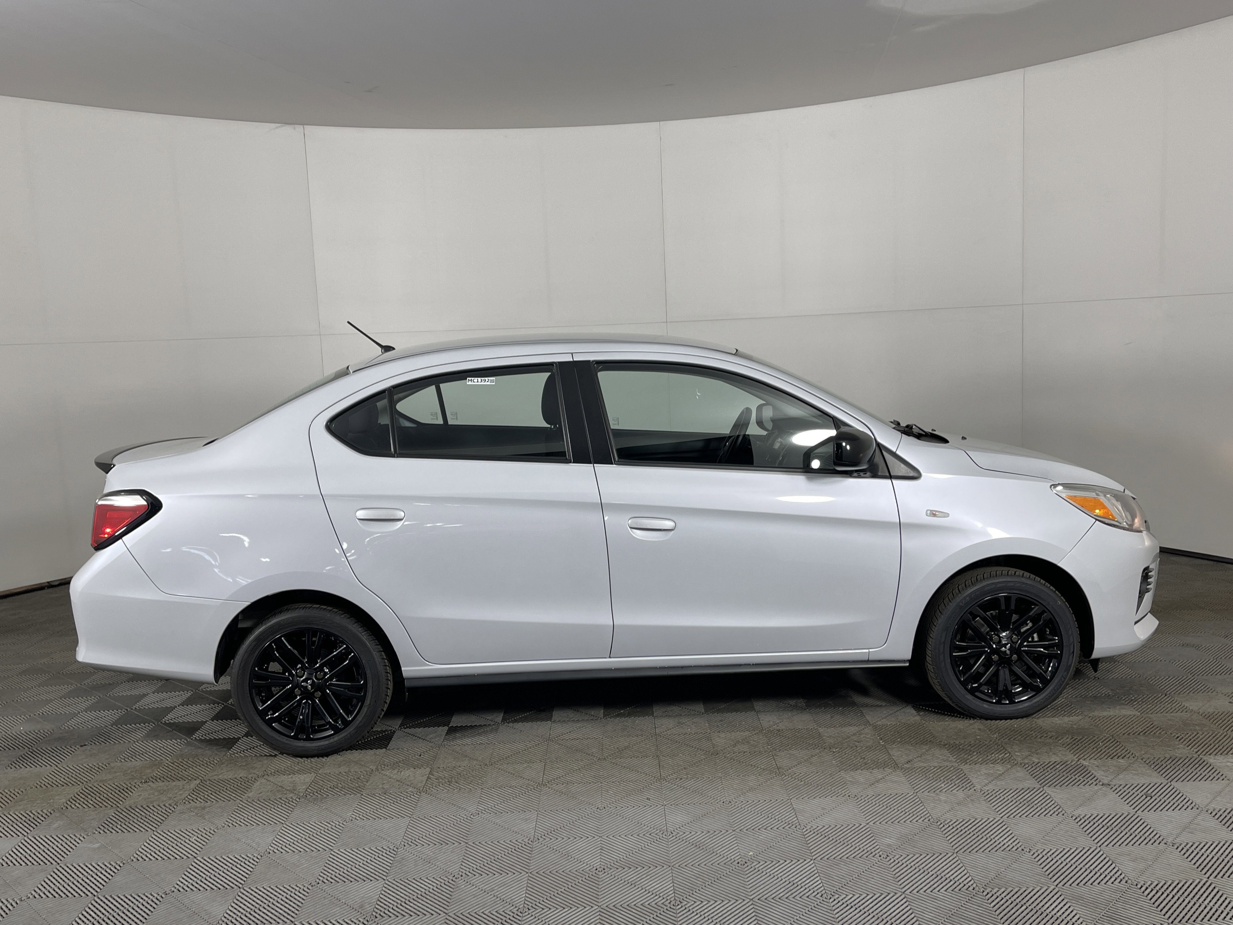 Used 2022 Mitsubishi Mirage G4 Black Edition image 5