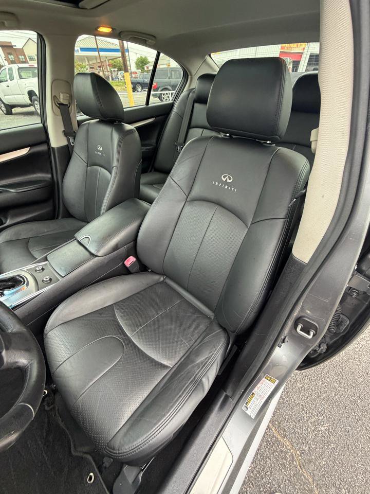 Used 2010 INFINITI G37 Journey w/ Premium Pkg RWD image 11