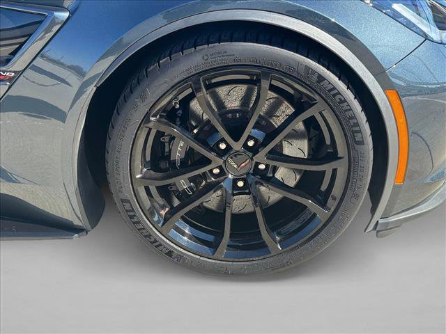 Used 2019 Chevrolet Corvette Grand Sport w/ Carbon Flash Badge Package image 20