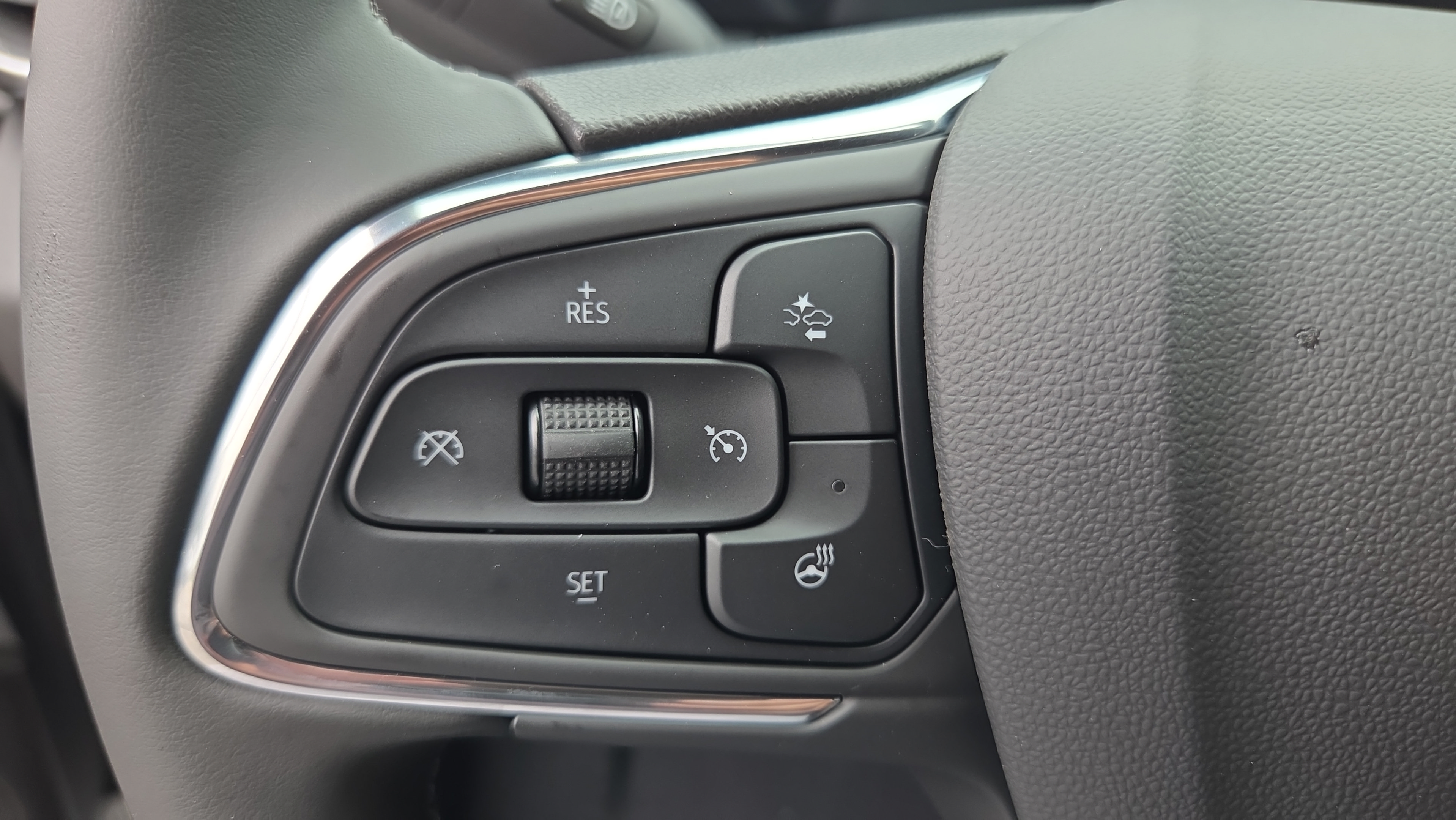 New 2026 Buick Envista Sport Touring w/ Convenience I Package FWD image 24