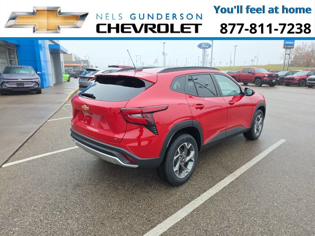 New 2026 Chevrolet Trax LT w/ Sunroof Package image 7