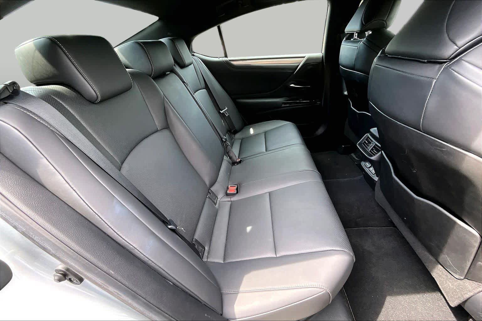 Used 2023 Lexus ES 300h F Sport FWD image 20