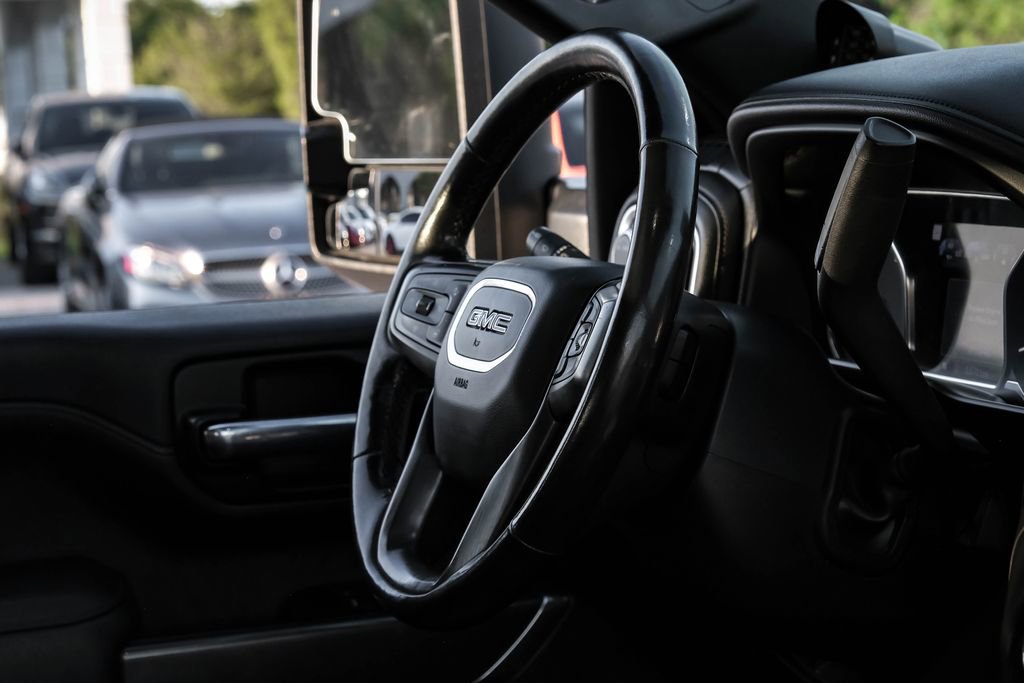 Used 2021 GMC Sierra 2500 AT4 w/ AT4 Premium Plus Package image 13