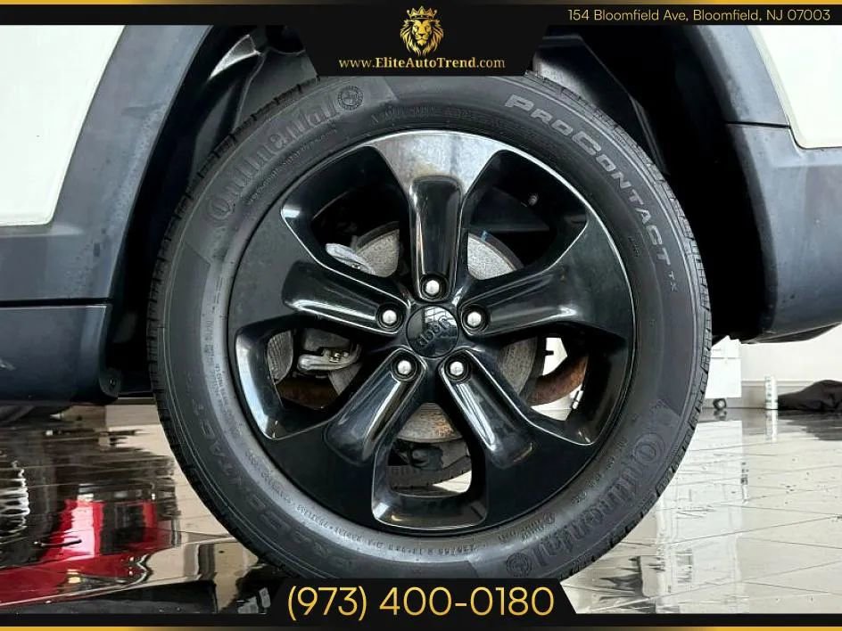 Used 2018 Jeep Compass Latitude w/ Popular Equipment Group image 28