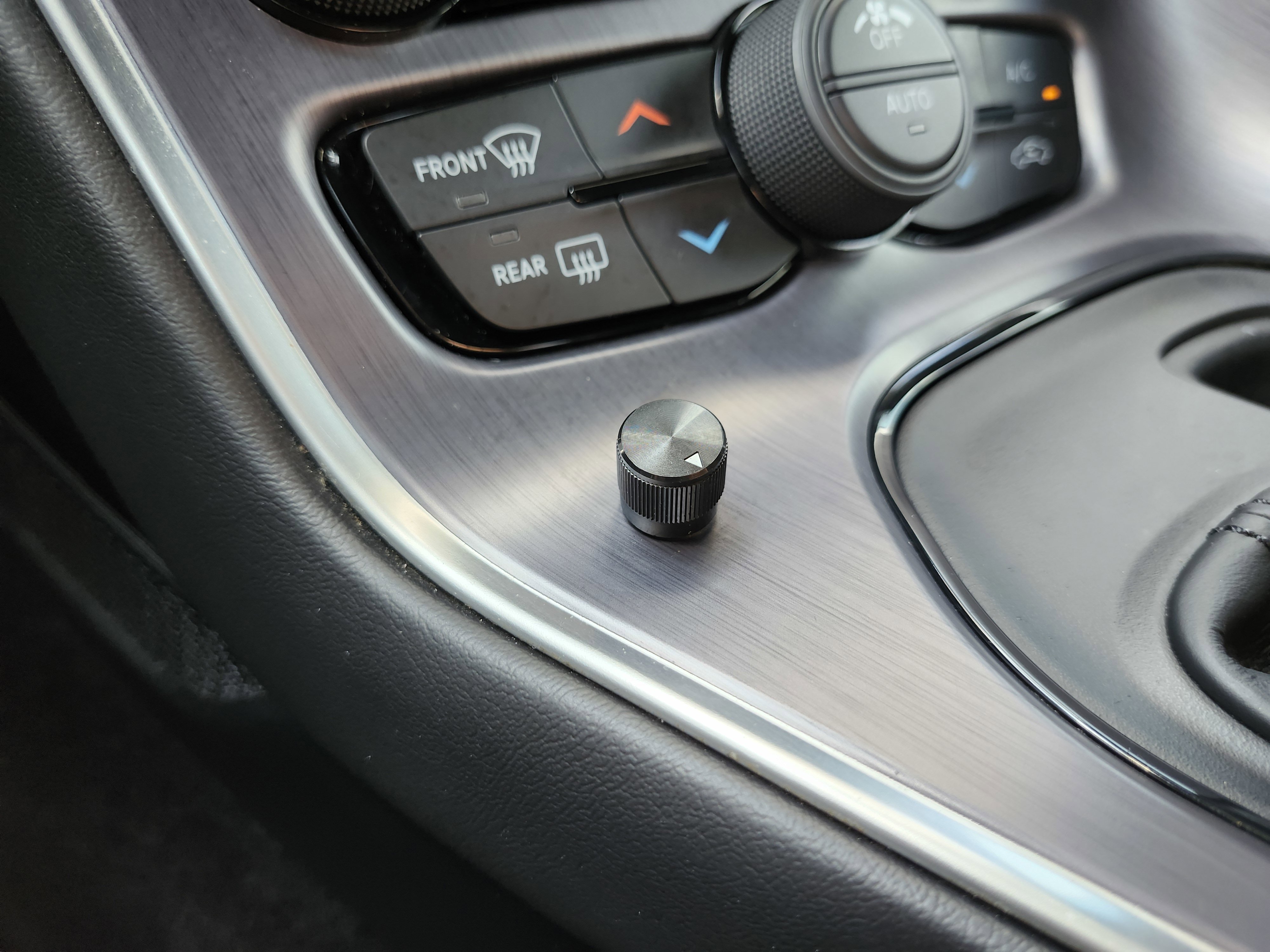 Used 2018 Dodge Challenger R/T w/ Sound Group RWD image 35