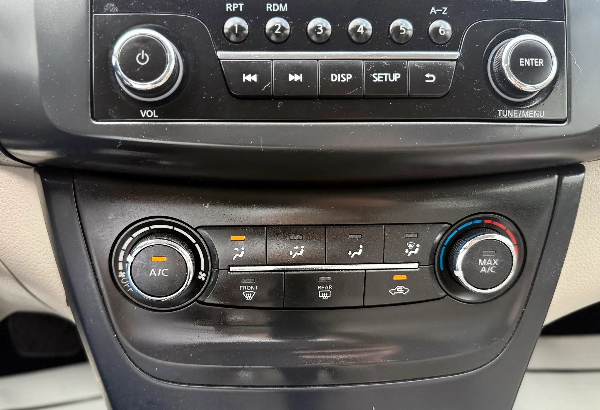 Used 2017 Nissan Sentra S FWD image 17